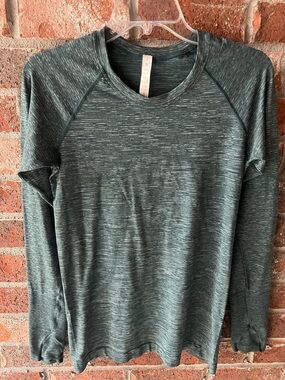 Lululemon Swiftly Long Sleeve Heathered Green size 8